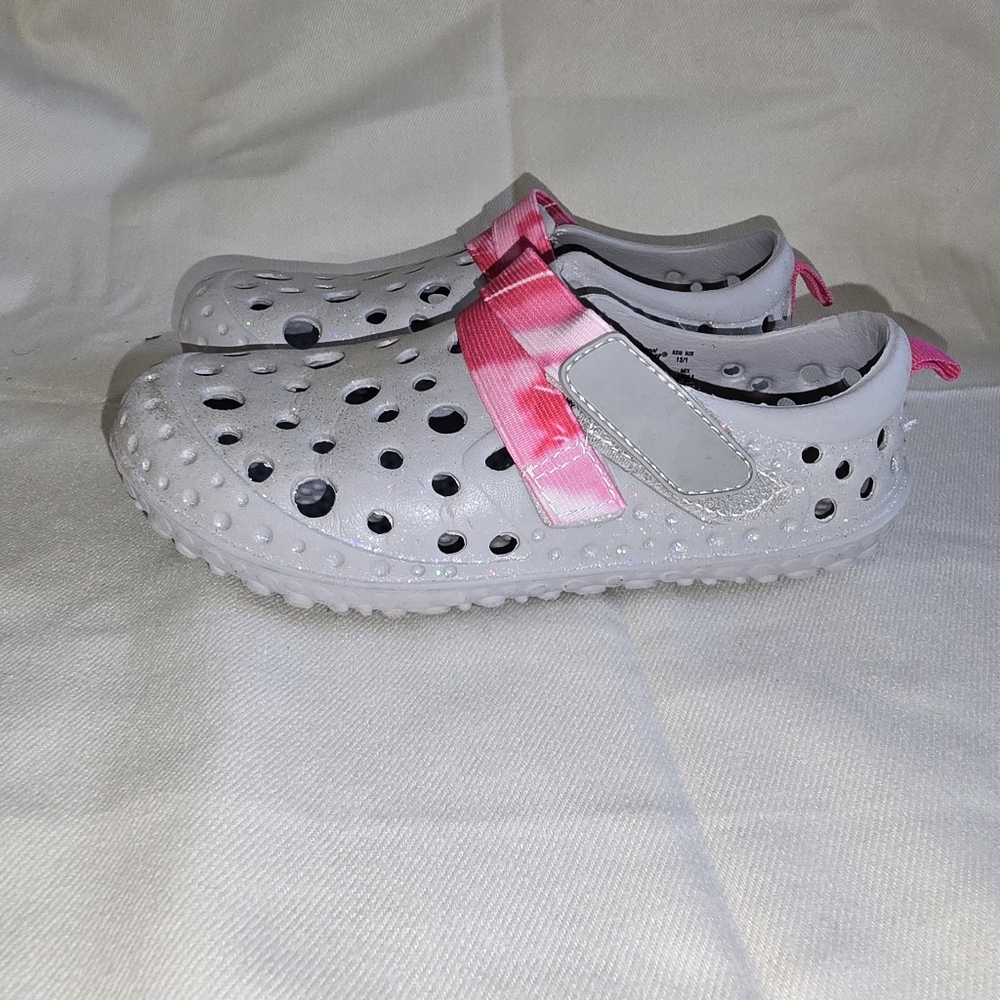 Western Chief Kids Beachgoer sz 13/1 sandals, a lightweight, water-resistant